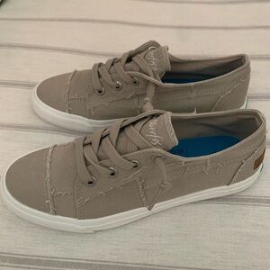 Blowfish Canvas Sneaker